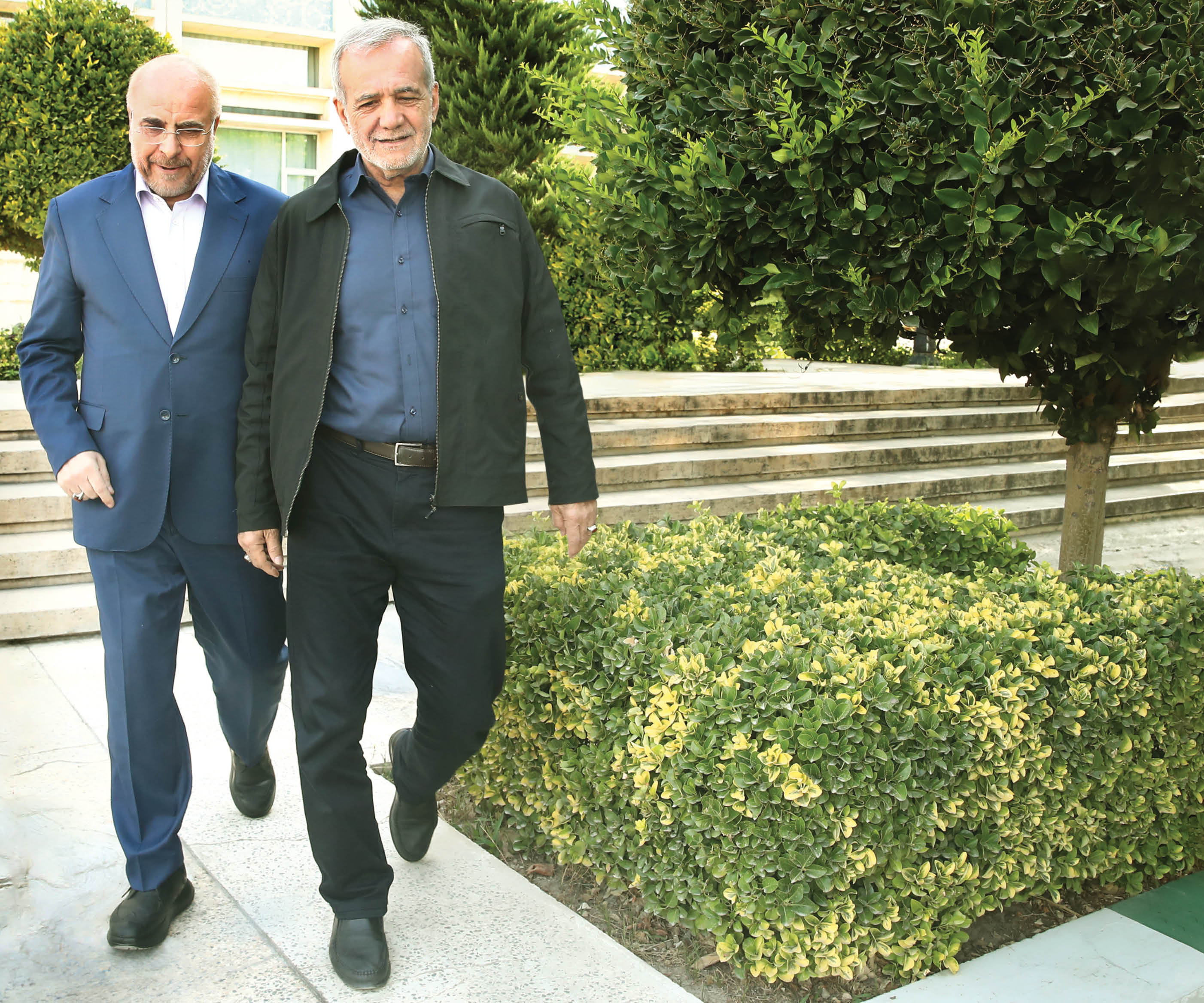 رهبر‌معظم انقلاب: مجلس و دولت تعامل‌سازنده‌ داشته باشند