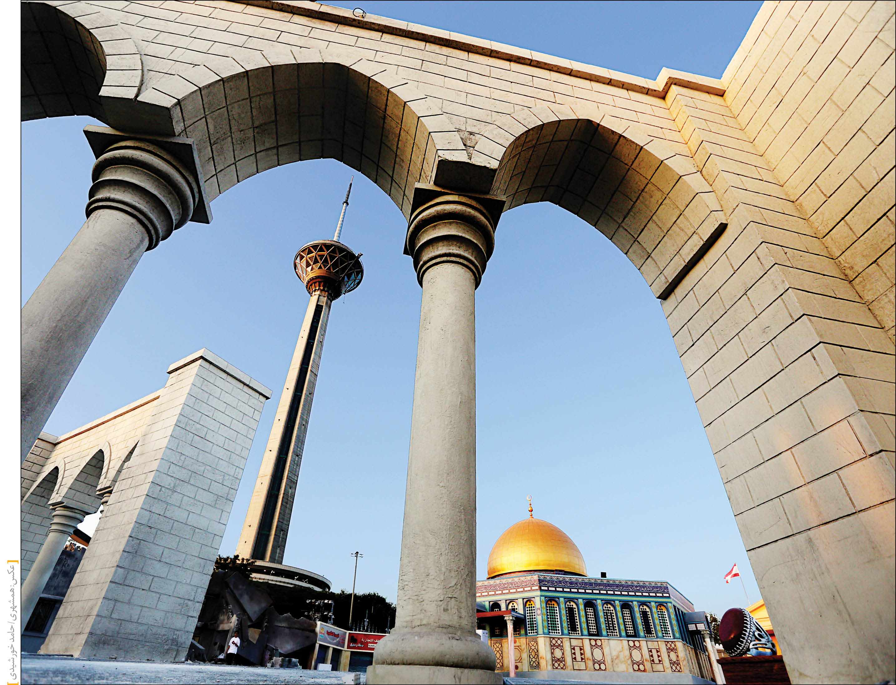 تماشای سرزمین مقاومت از برج میلاد