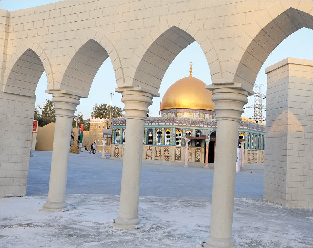 دروازه‌های نمادین تمدن‌های تاریخی