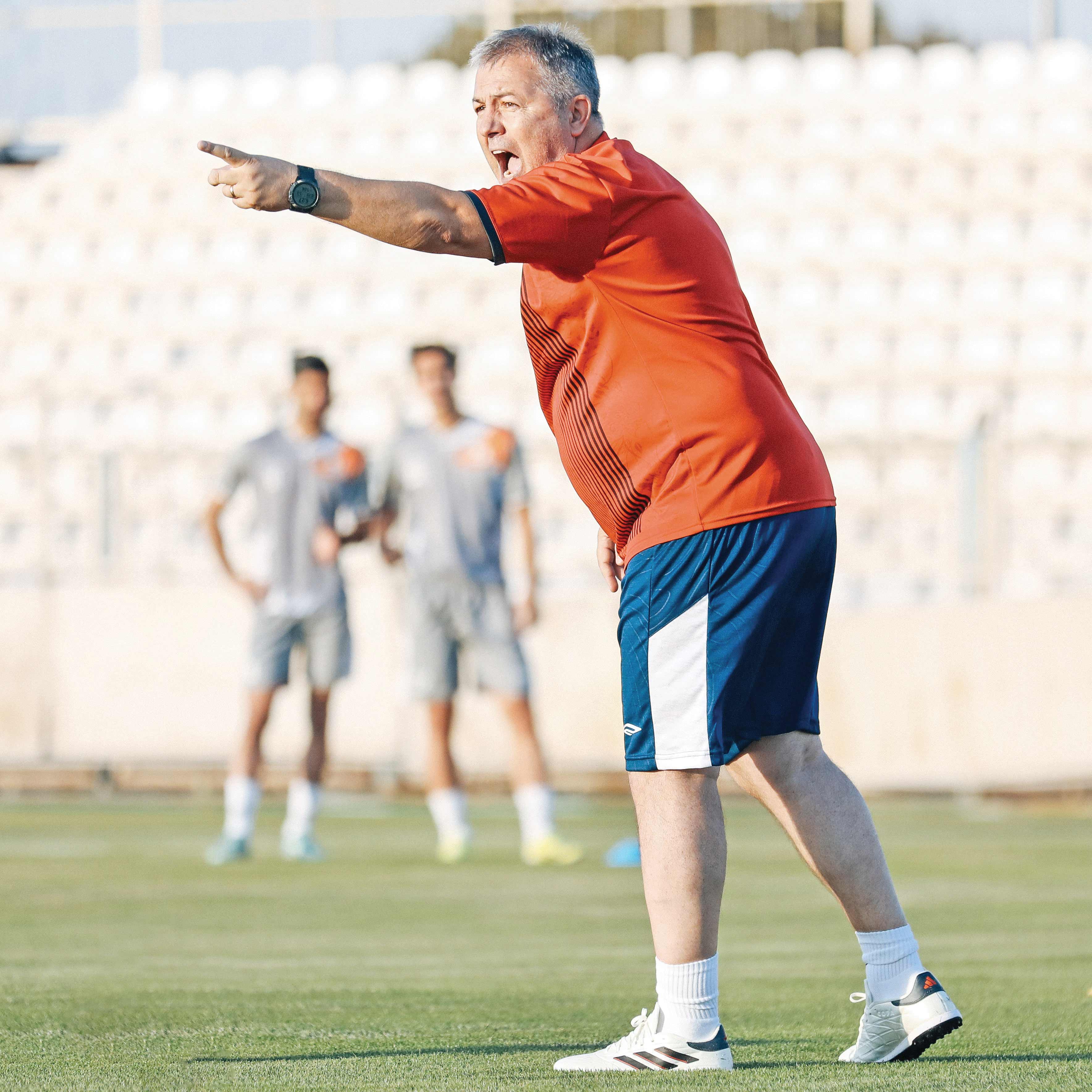 موتور بنز بدنه تراکتور