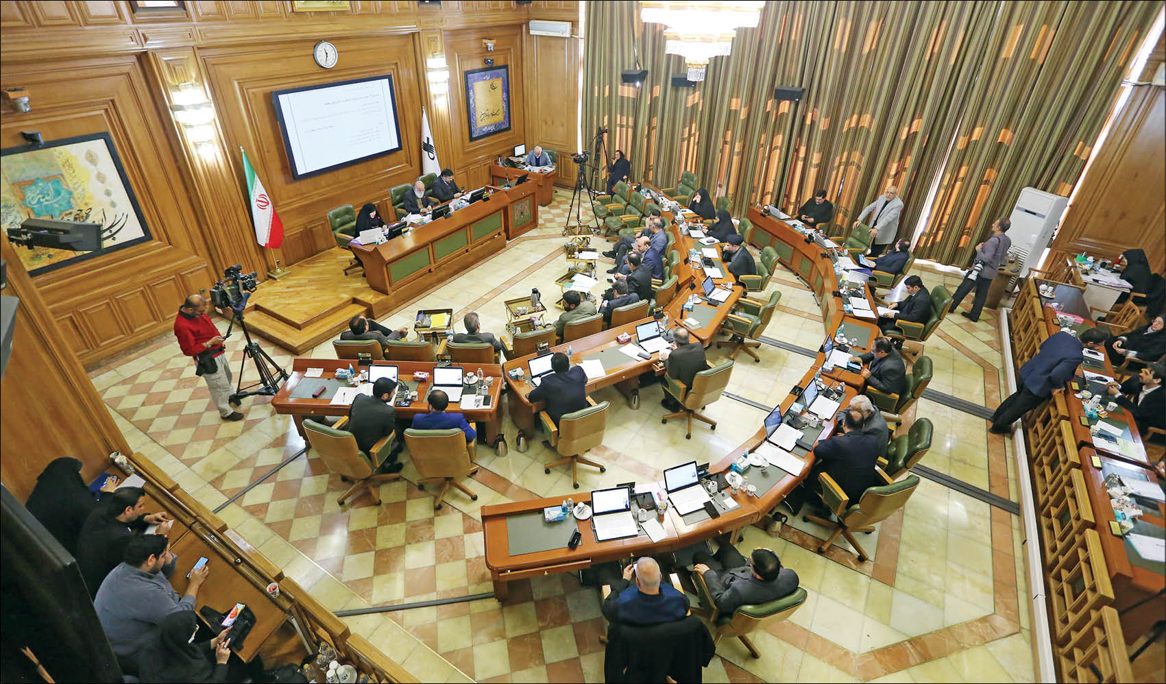 محاسبات شورا برای حل چالش‌های پایتخت