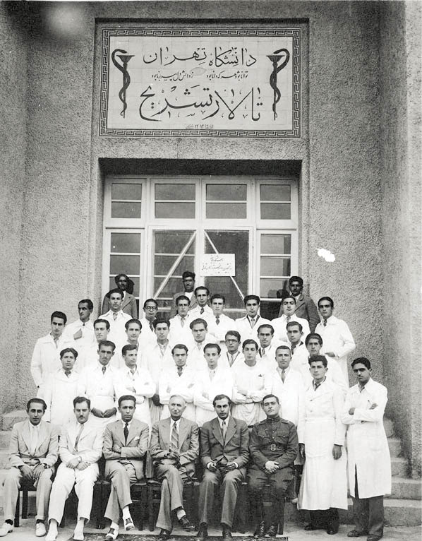 دعوای پزشکان سنتی و اروپایی