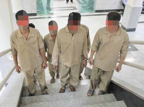 طناب دار بر گردن 5قاتل و متجاوز