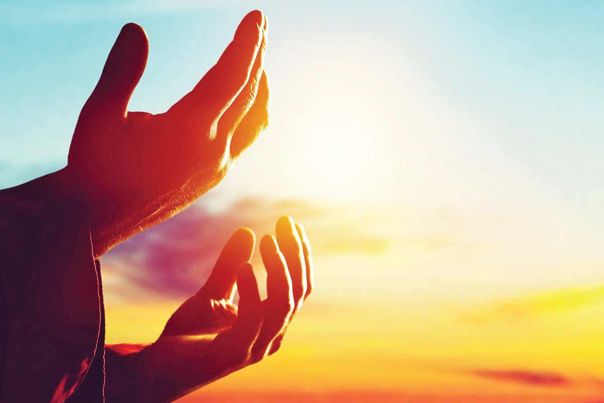 در عاقبت کار اندیشه کن