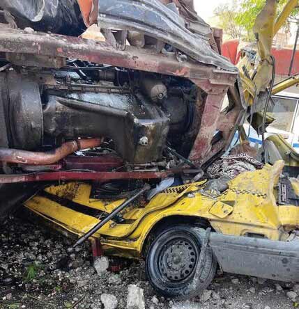 تصادف مرگبار کامیون با خودروی دانش‌آموزان