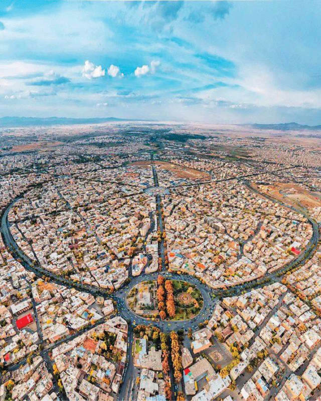 معماری شگفت‌انگیز همدان