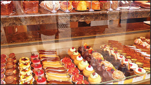 شیرینی خوردن افسردگی می‌آورد