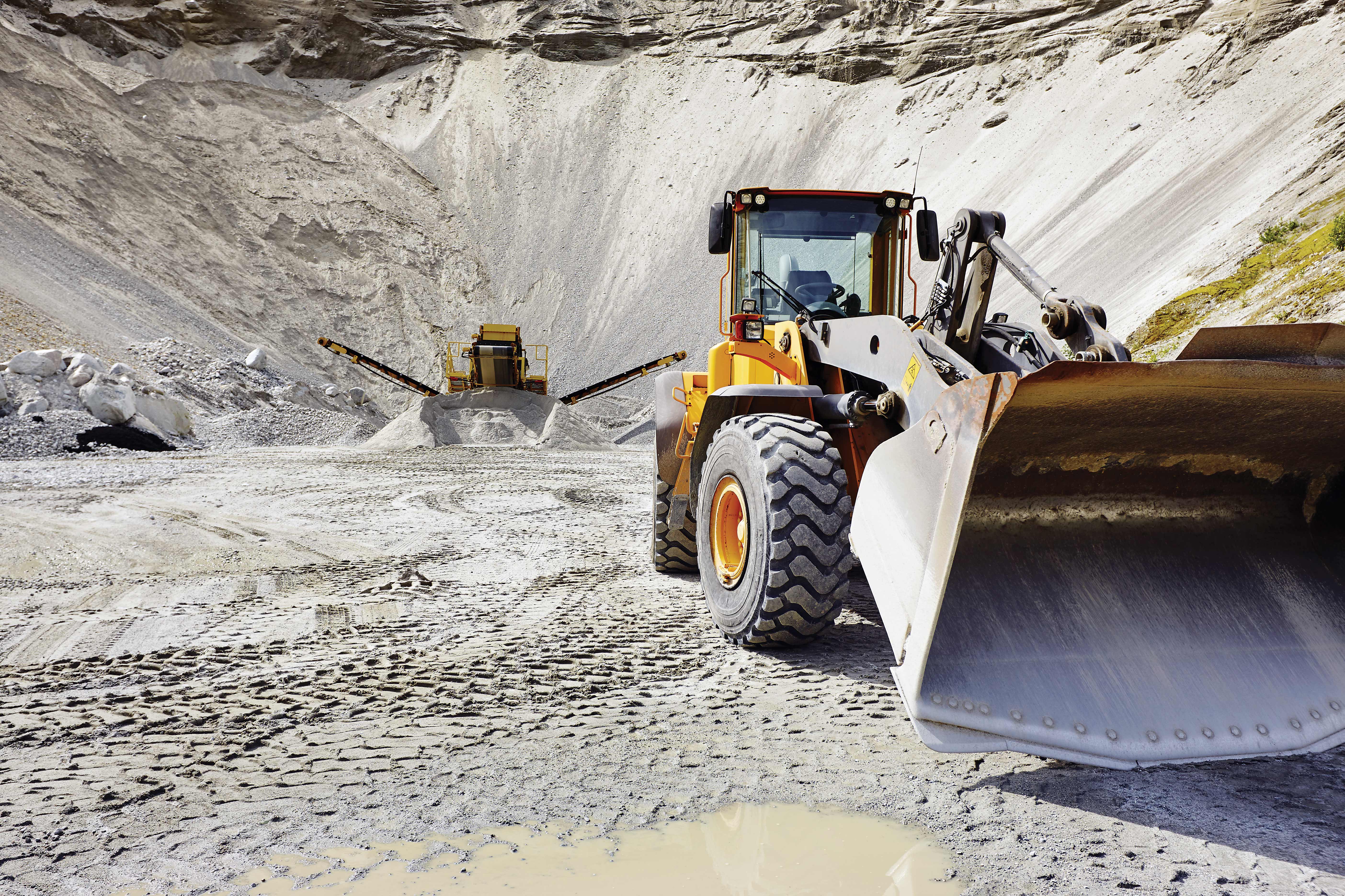 حمایت از کارگران معدن