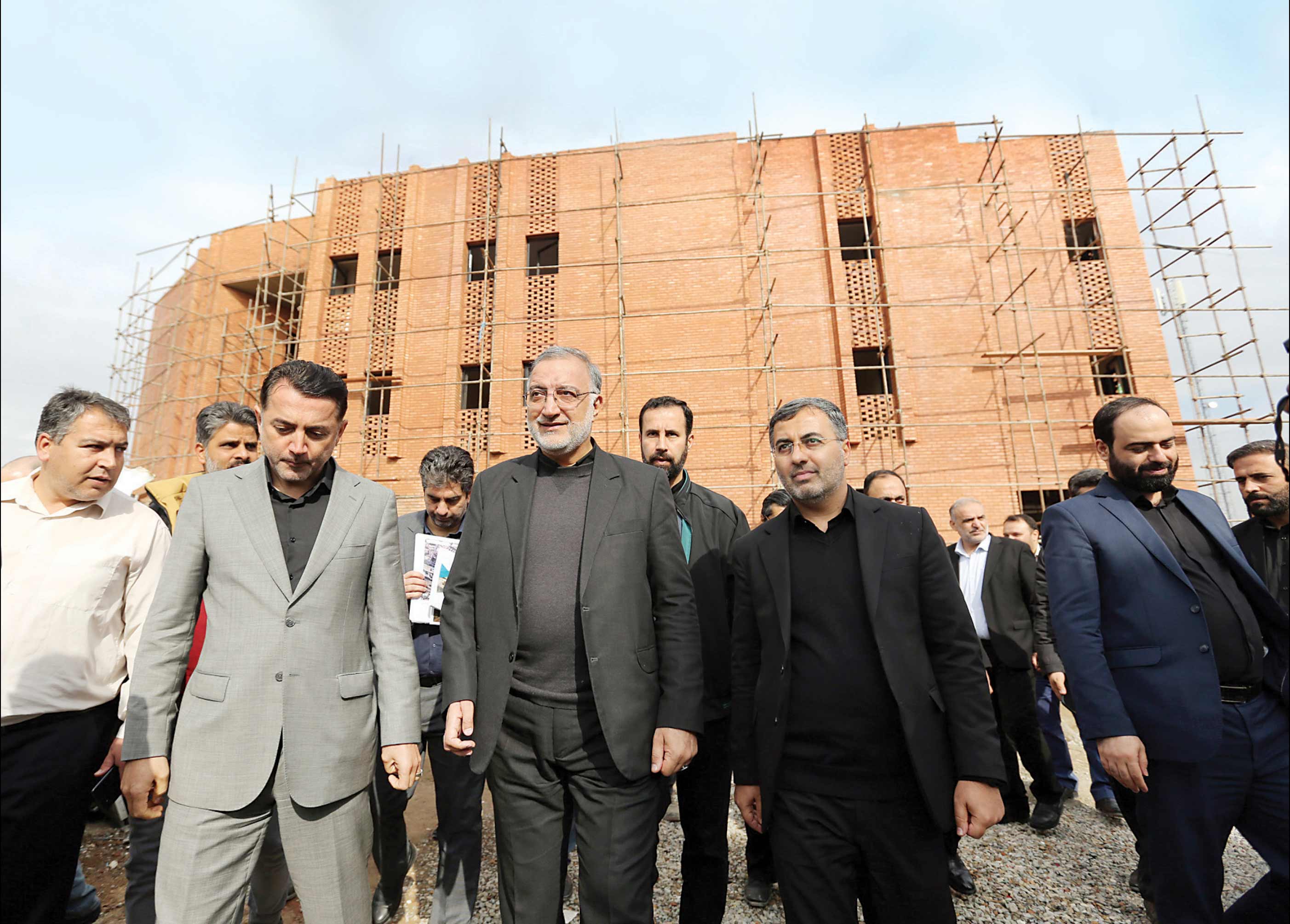 ساخت بزرگ‌ترین پارکینگ پایتخت در شهر ری