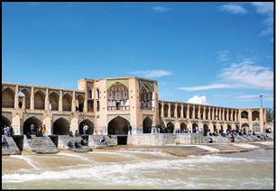 رهاسازی زاینده‌رود در ۲مرحله