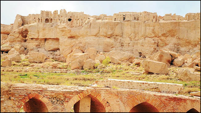 خطر ریزش در کمین تنها بنای خشتی چندطبقه جهان