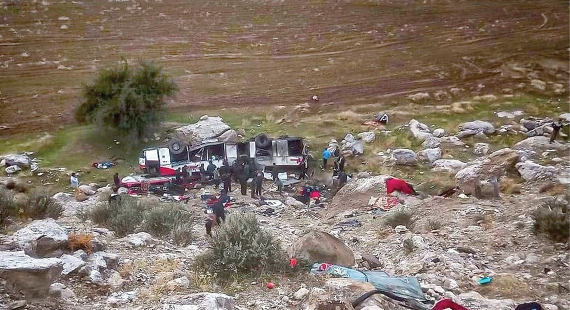 نجات گلر تیم نفت از اتوبوس مرگ