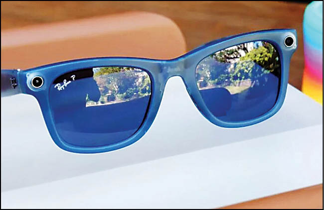 عرضه عینک هوشمند متا با نمایشگر