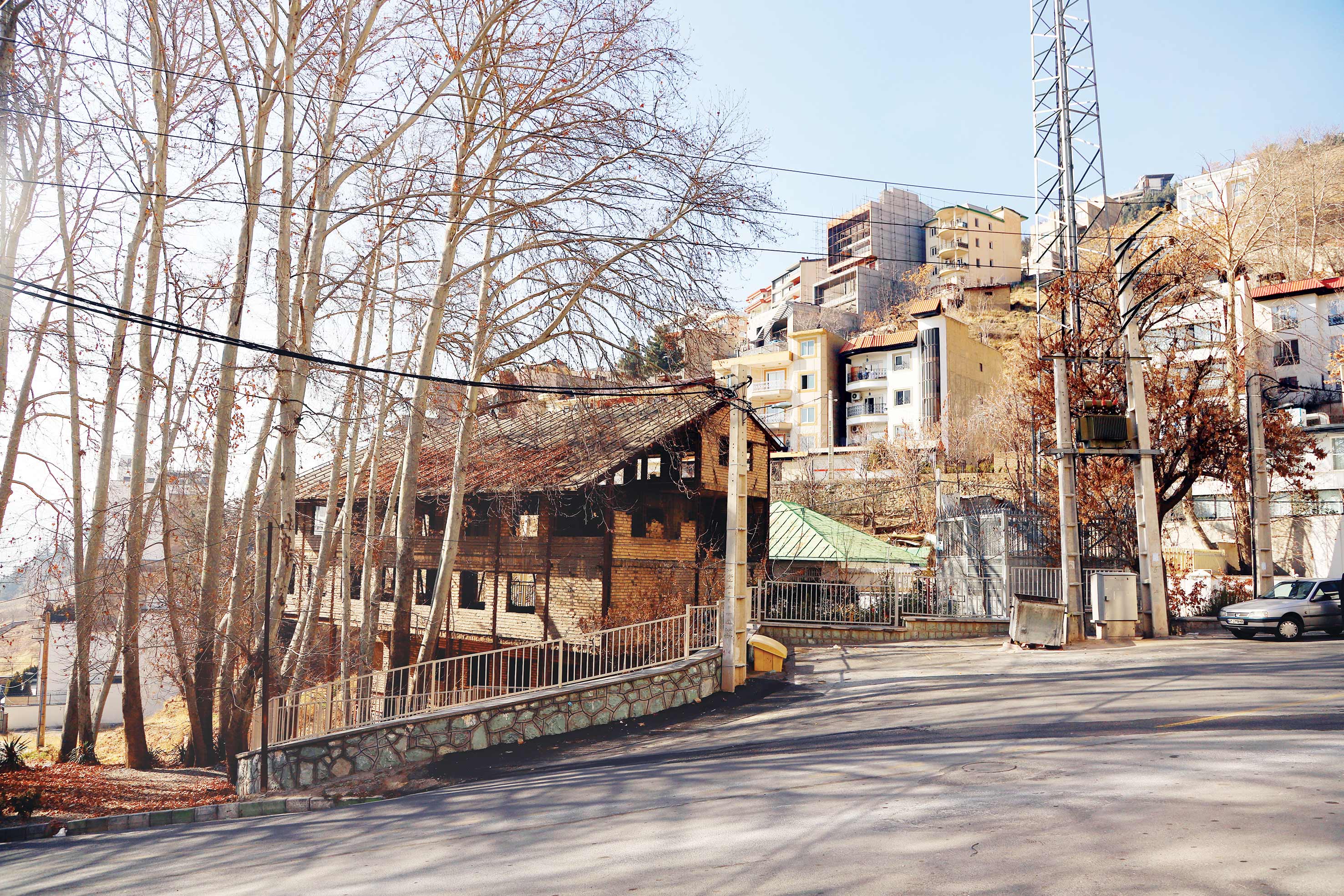 بام‌هایی برای تماشای شهر