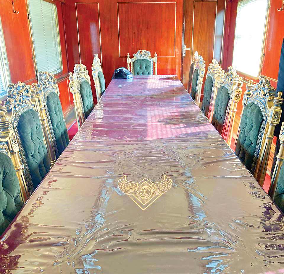 آخر خط قطارهای موزه‌ای