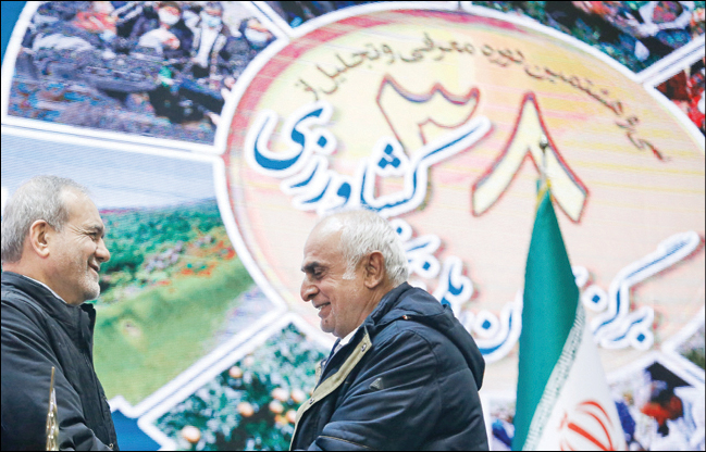 ۱۴۶ کشاورز نمونه و پیشروی ایران معرفی شدند