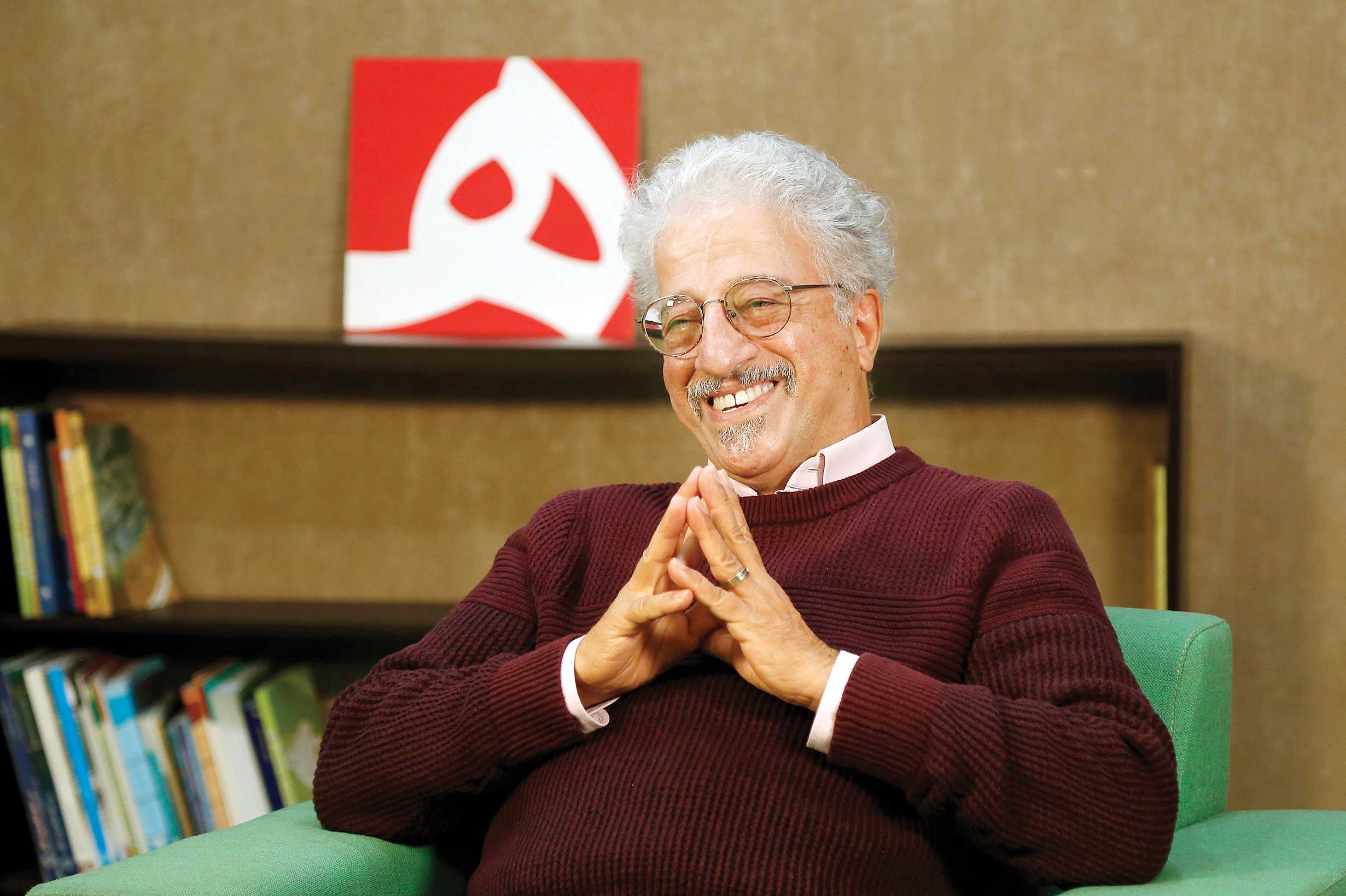 یکی از پرکارترین بازیگران سینمای کمدی ایران بودم