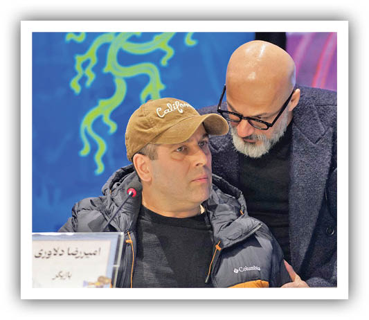 تمرین ساکسیفون به جای حضور مقابل دوربین