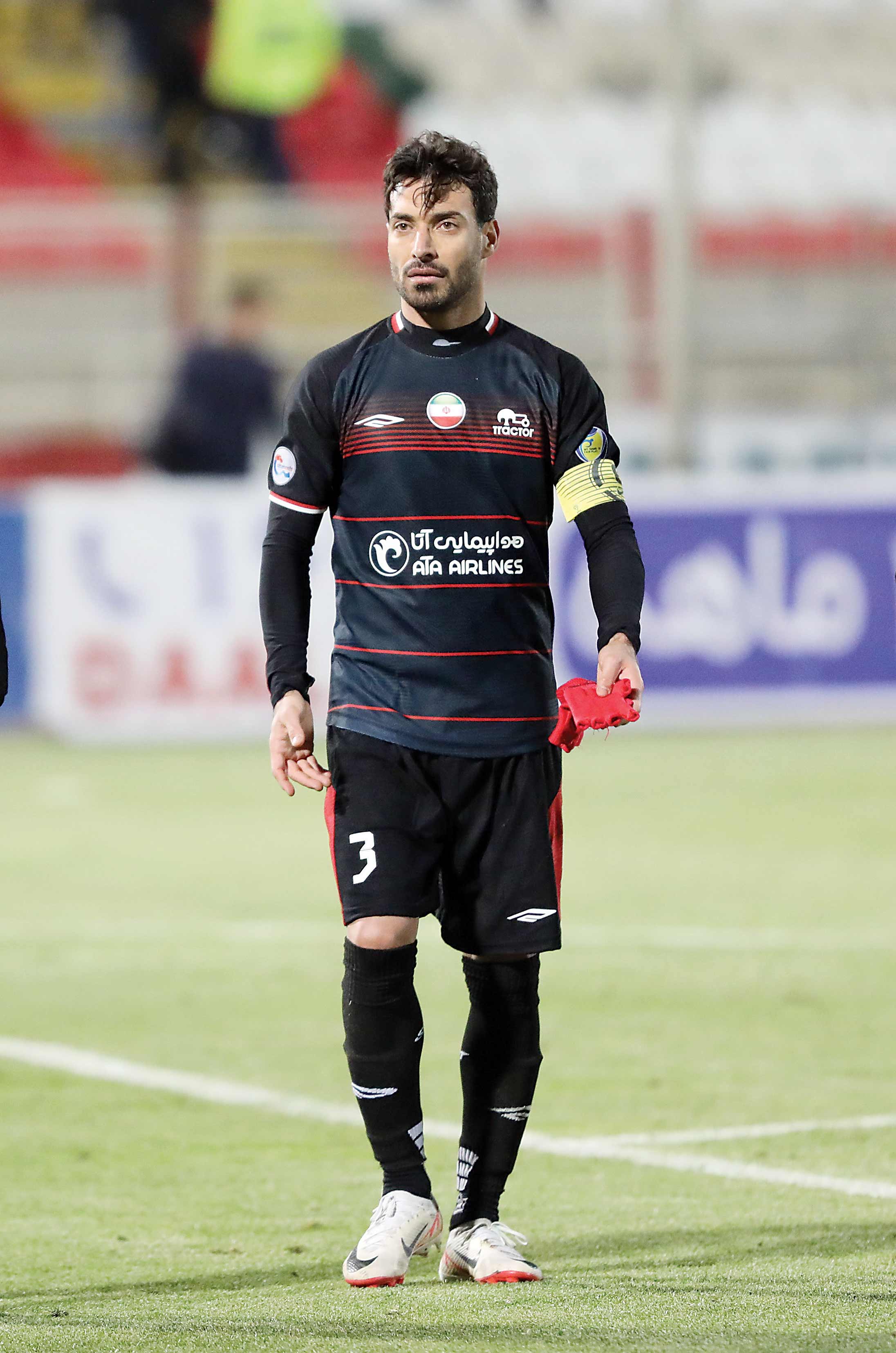 می‌خواهند آرامش را از تراکتور بگیرند