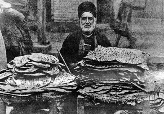 پخت نان توسط اقوام