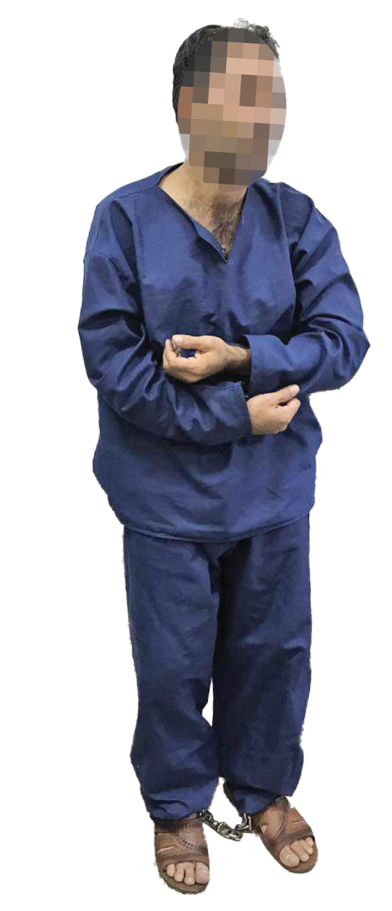 قاتلی از پشت میله‌های زندان توانست رضایت خانواده 2مقتول را بگیرد