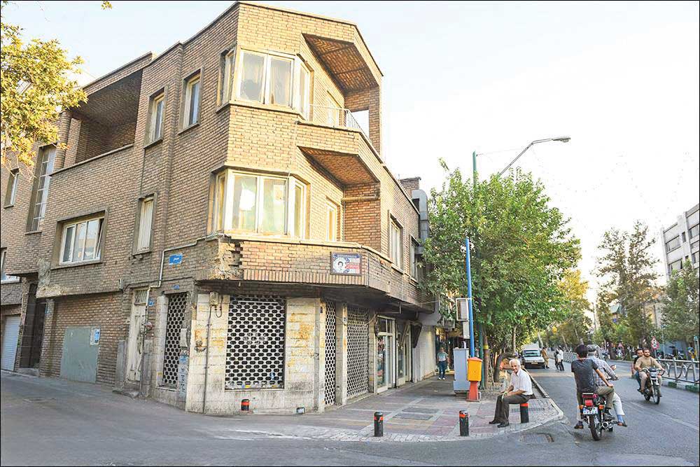 دو محله به نام مادر و پسر