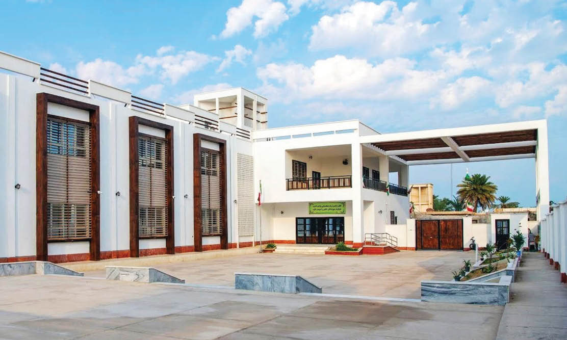 بازگشت زیبایی به مدارس ایرانی