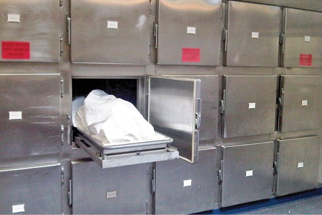 مرگ در اتاق عمل