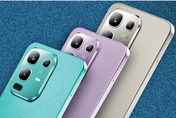 این گوشی بوی خوب می‌دهد