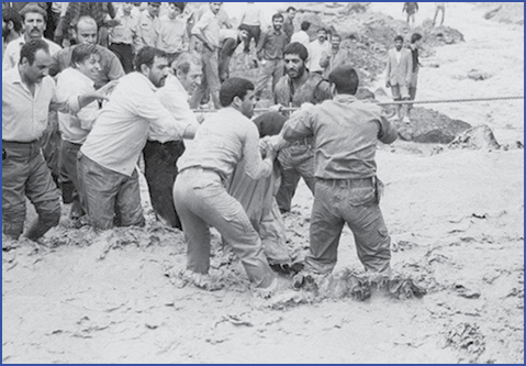 در مسیر سیل‌های ویرانگر