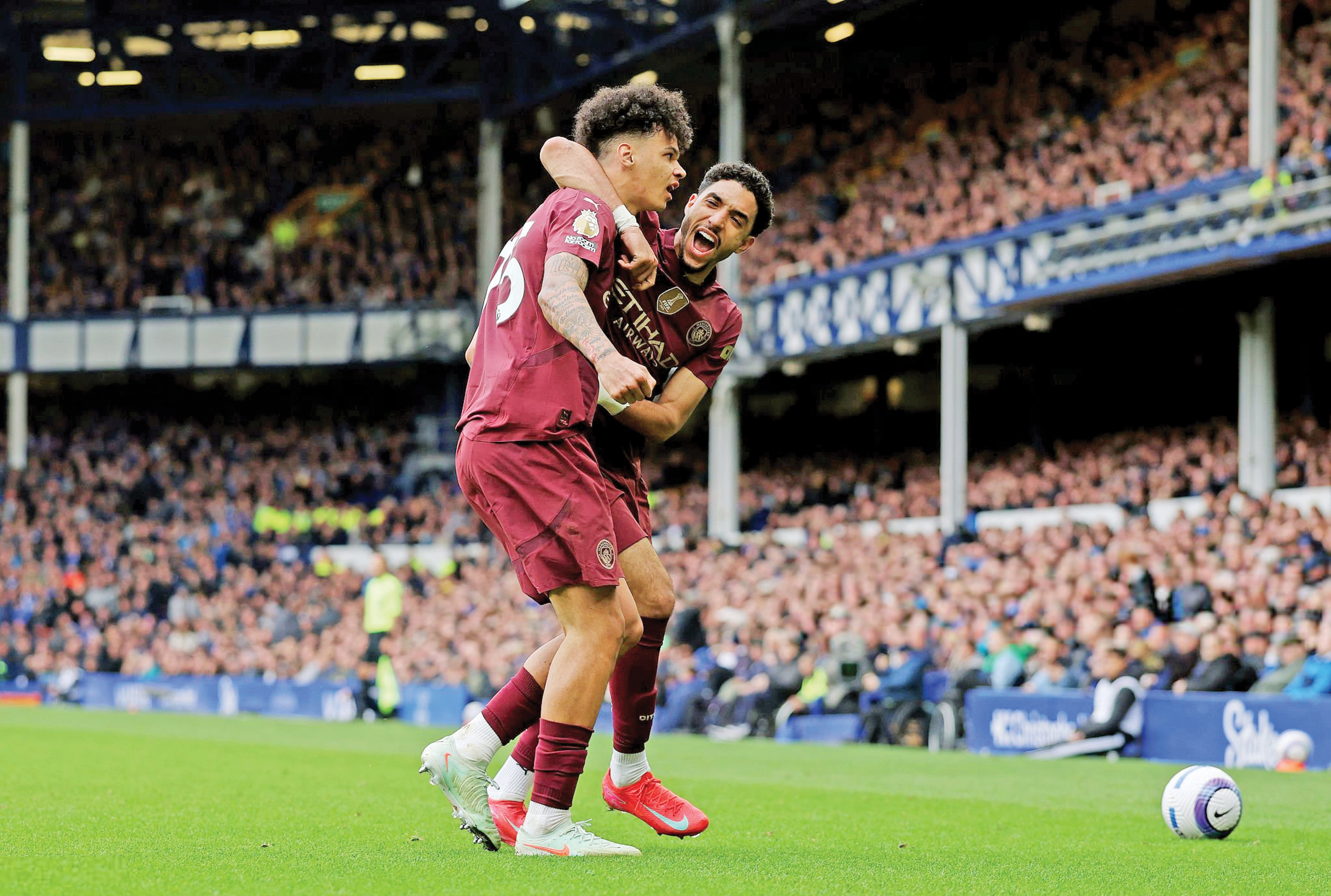 تیم سختکوش، همکار آسان‌گیر