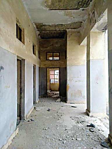 گمرک بندر دیر در یک قدمی بازسازی