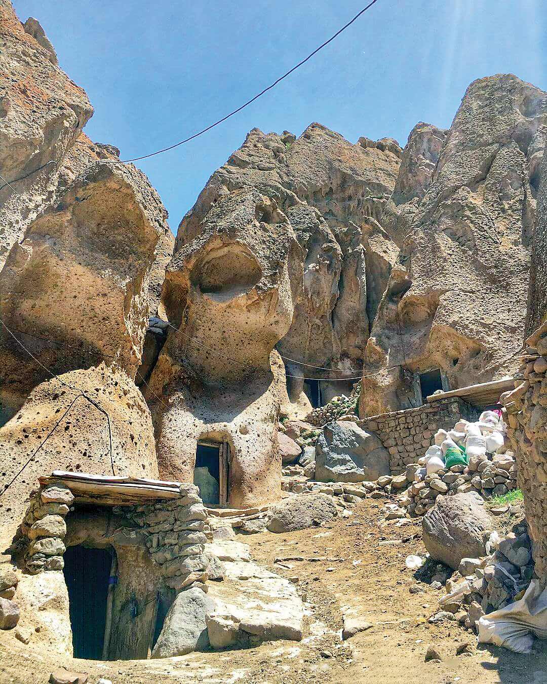 راه‌اندازی‌نیروگاه‌خورشیدی درکندوان