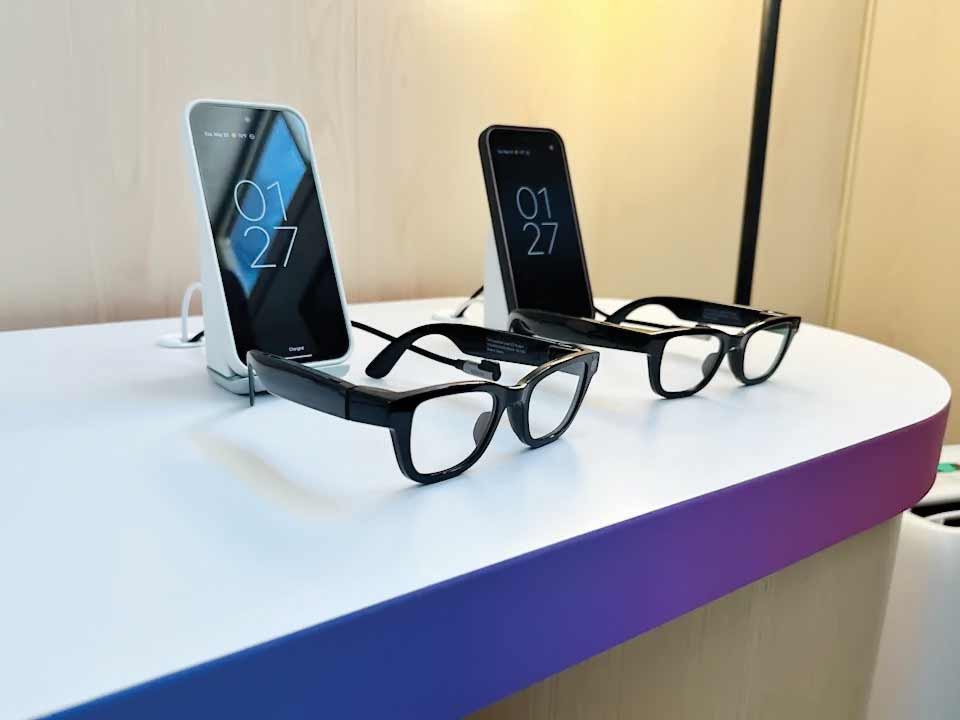 معرفی بهترین عینک هوشمند گوگل