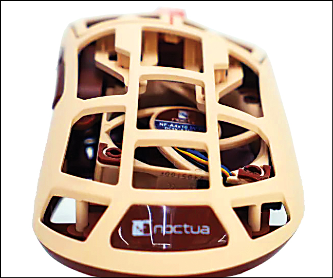 ماوسی که دست را خنک می‌کند