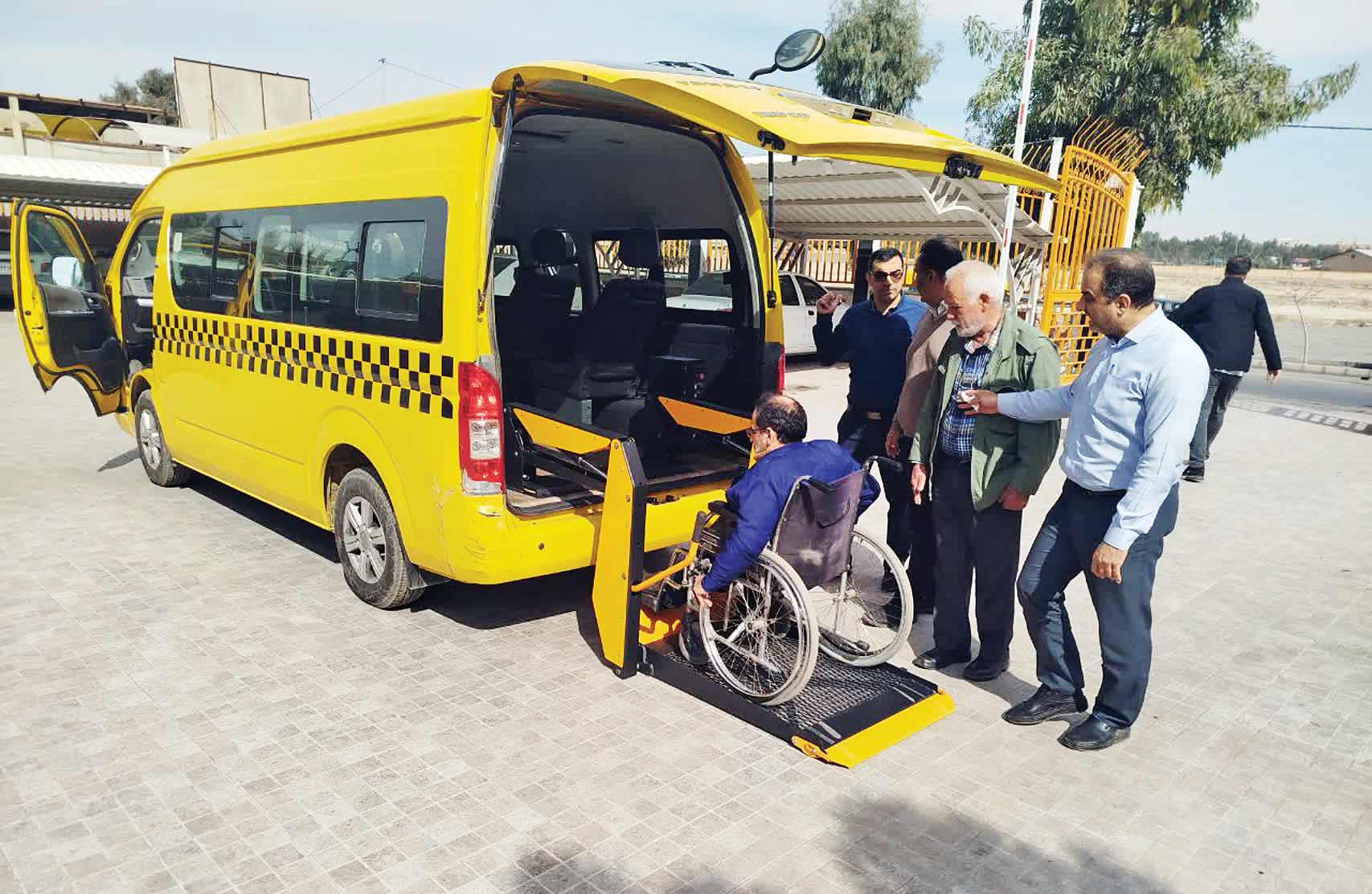 تاکسی ویژه معلولان در قم