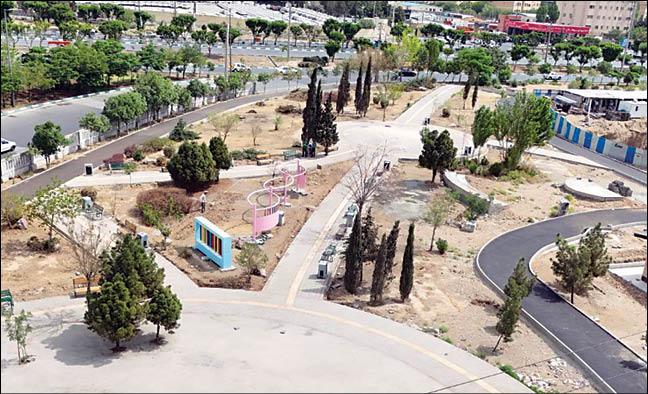 ایجاد گذر کودکی در حاشیه 2بزرگراه