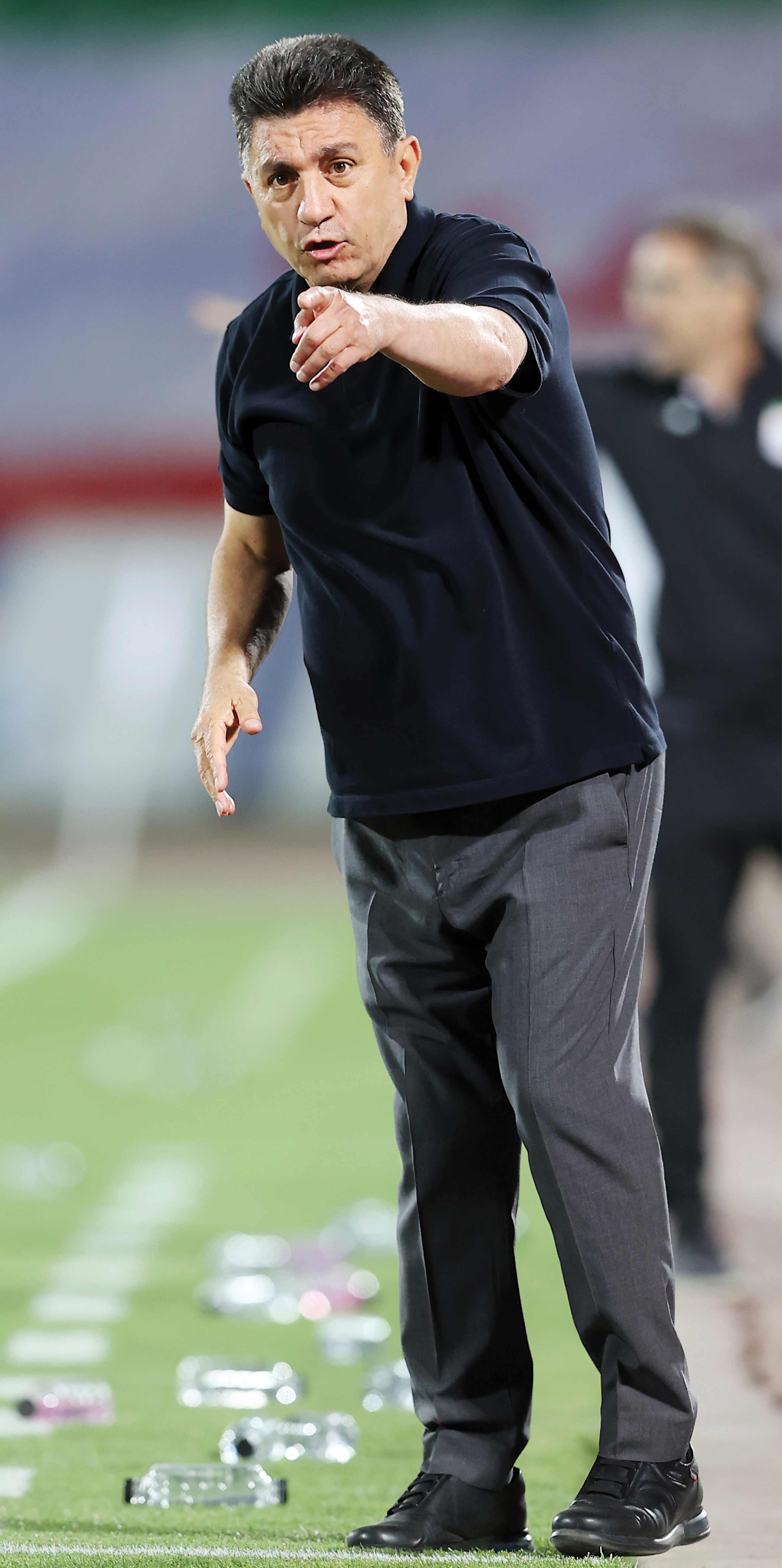 شب جشن و ابهام