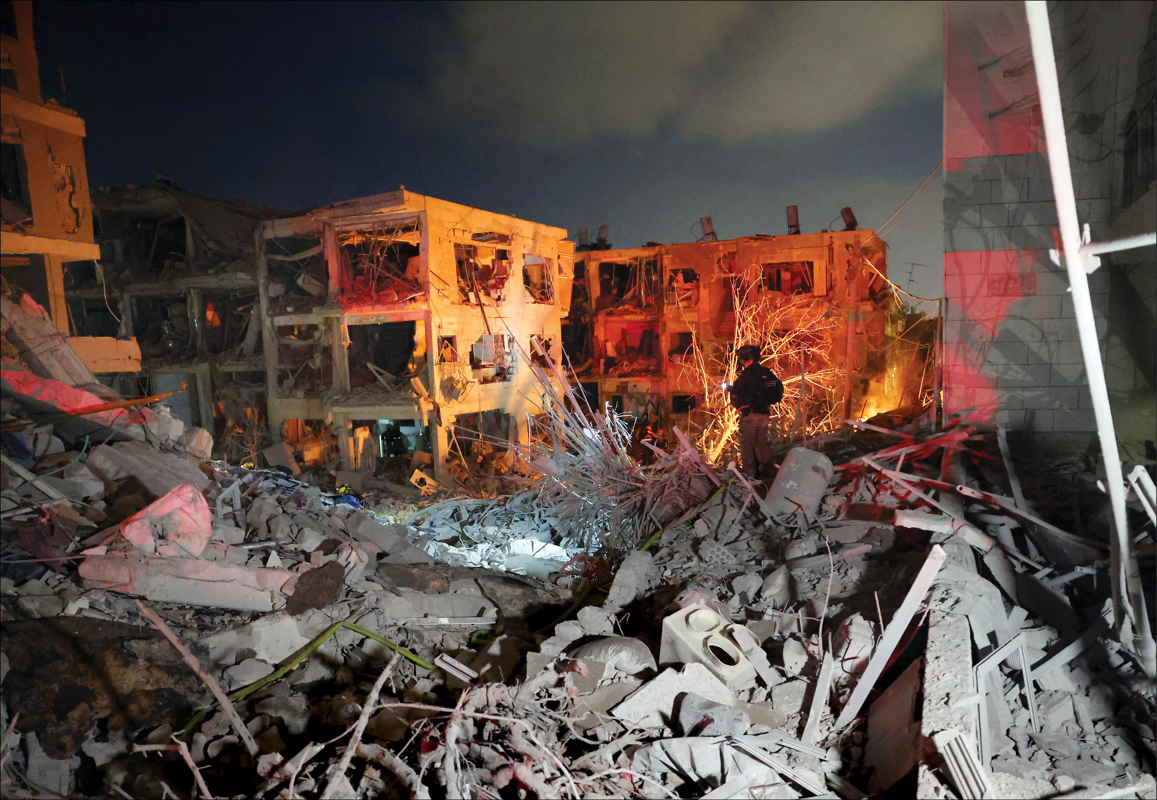 هشدار به صهیونیست‌ها:فرار کنید