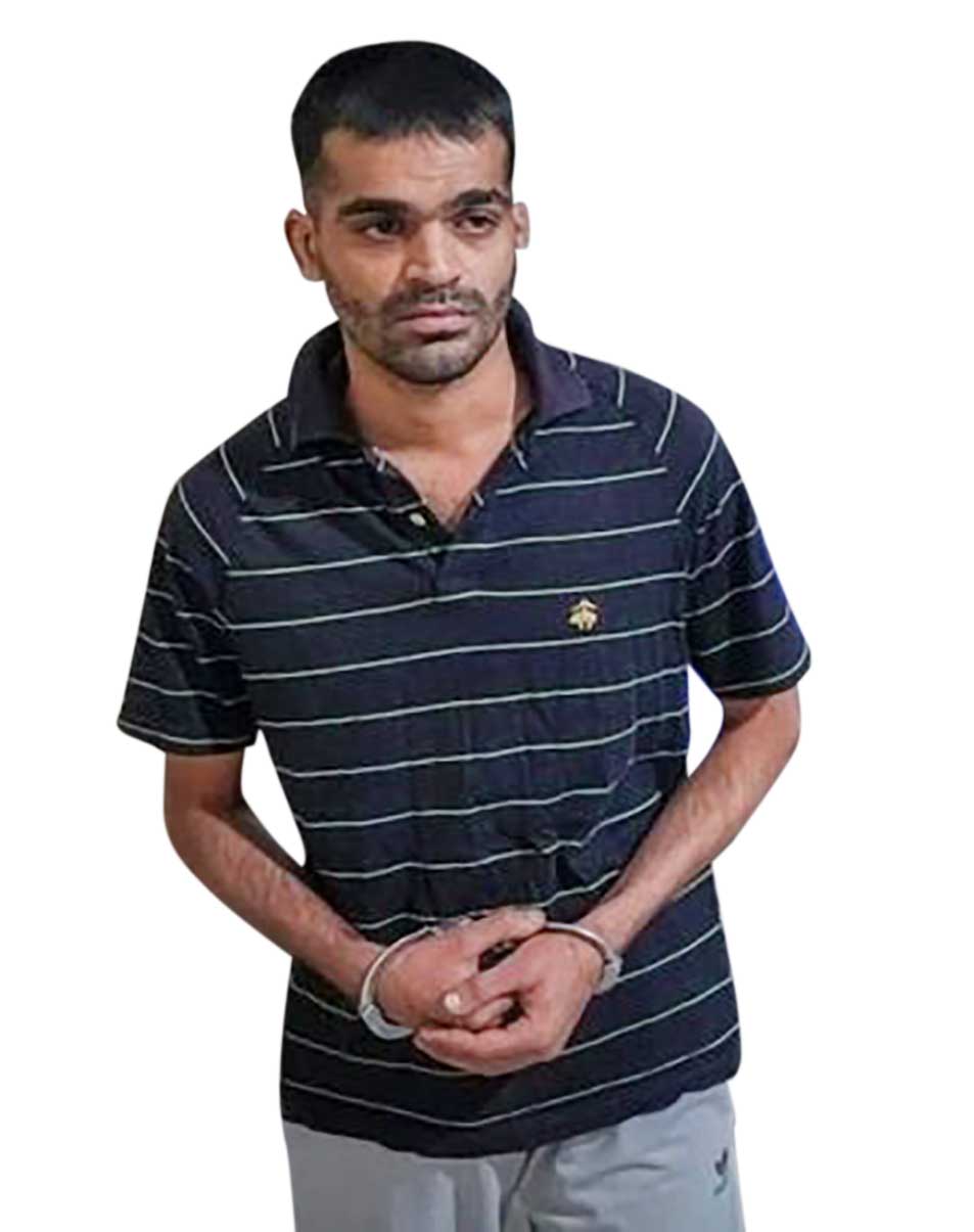 مشت آهنین بر سر موساد