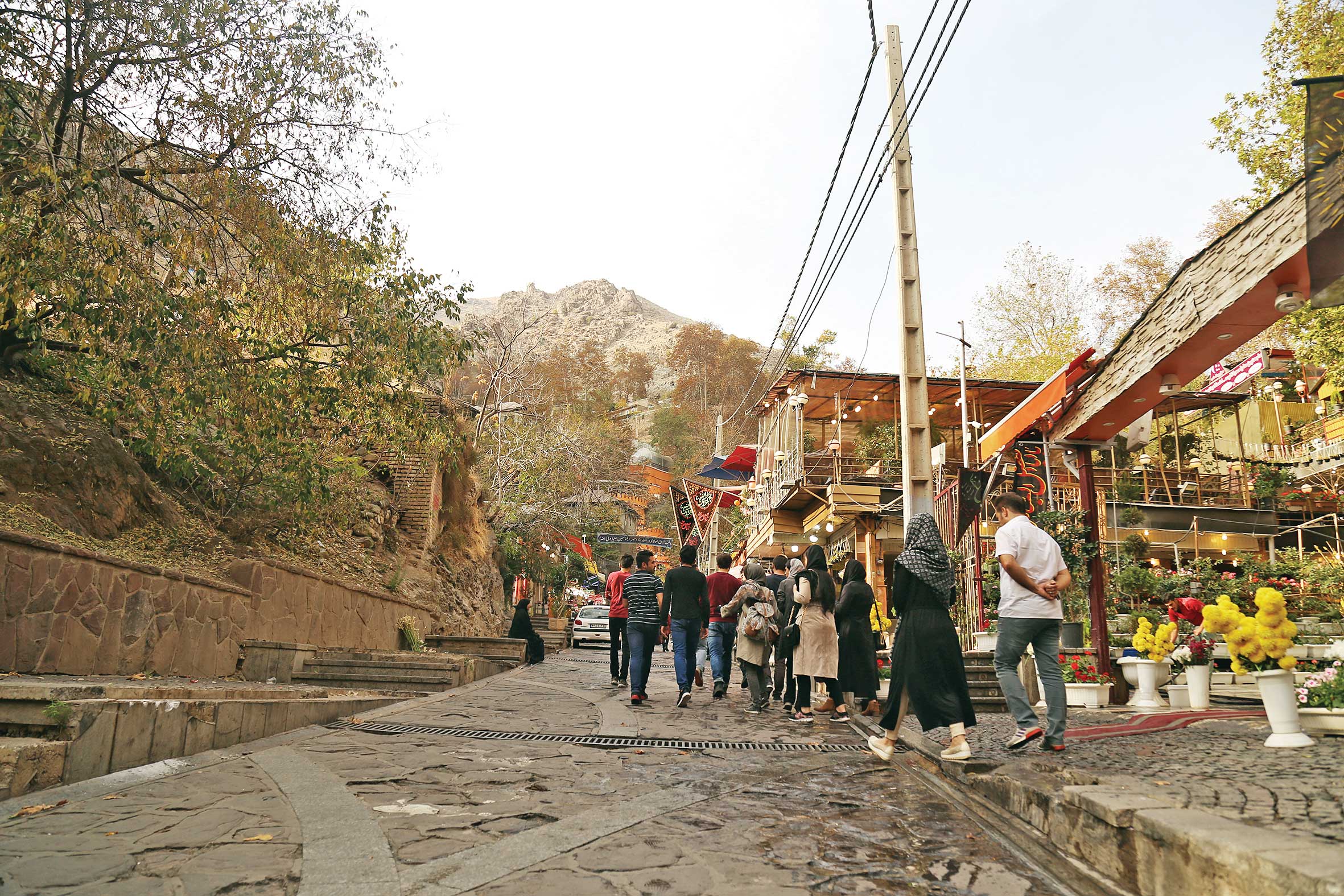 گردش در‌شهر‌ایستادگی