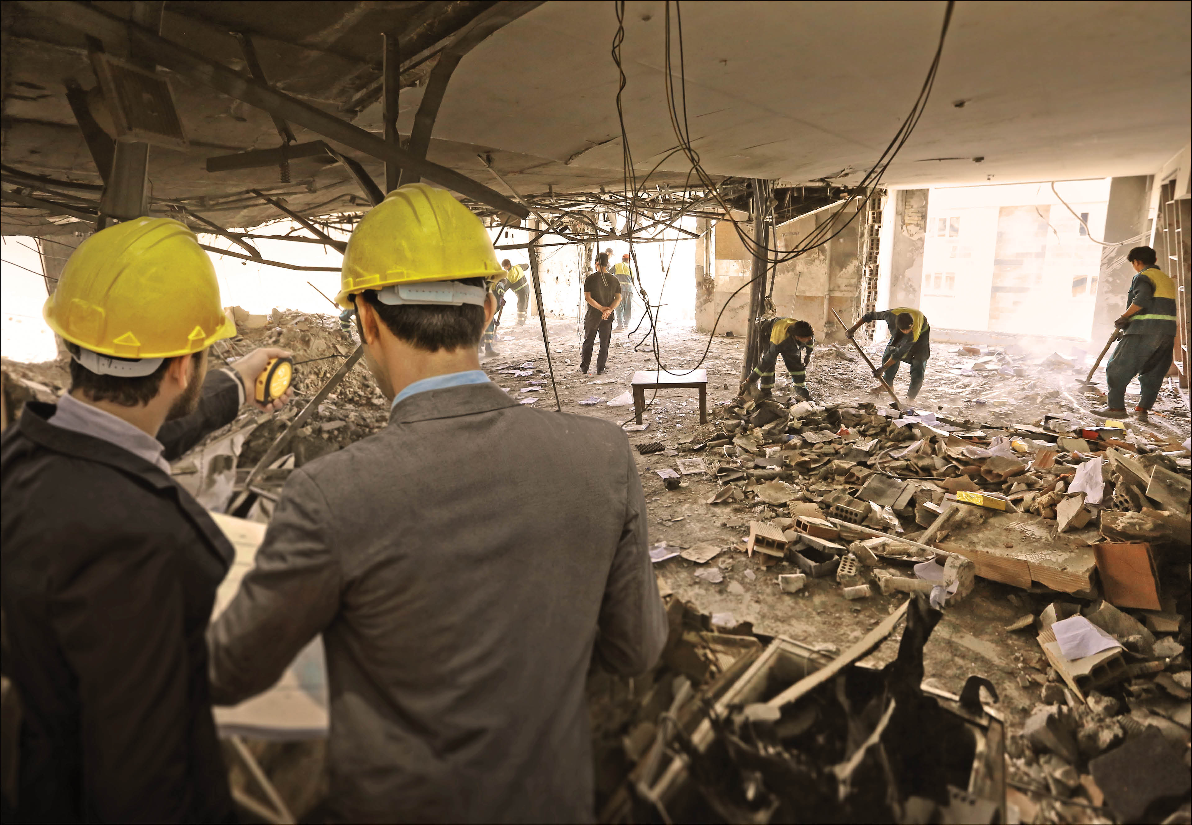 همدلی برای بازسازی و جبران خسارت‌های جنگ