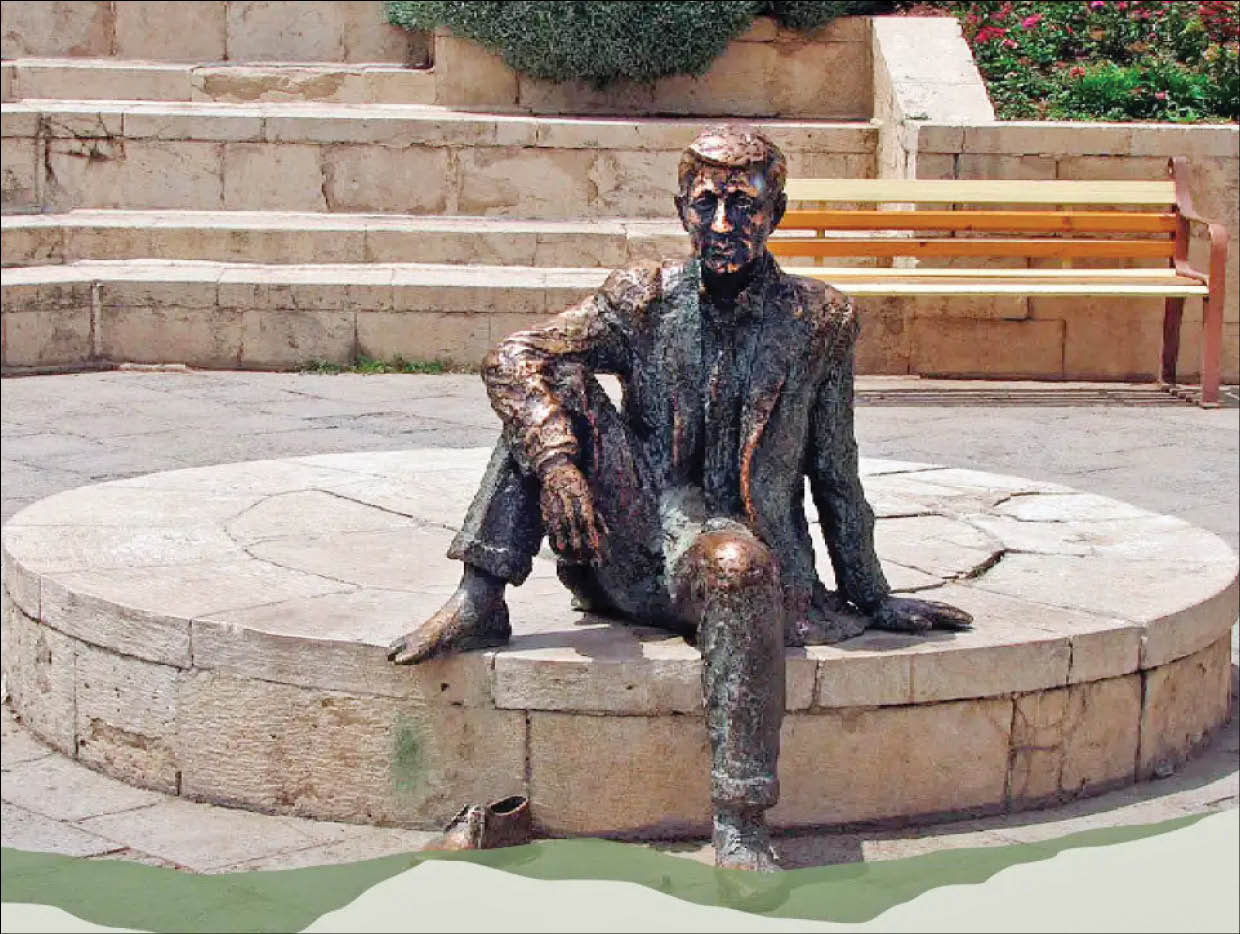 گشت و‌گذار در بوستان‌هایی که در محدوده مرکزی شهر قرار دارند