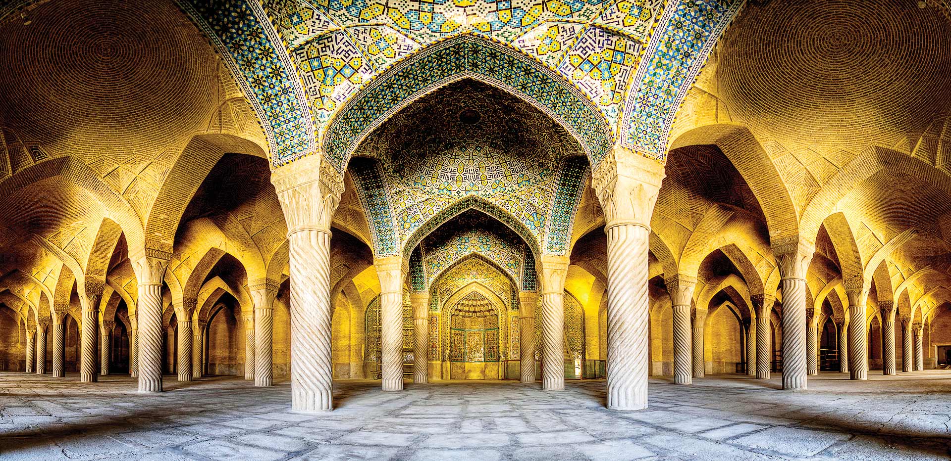 جهان با رنگ ایرانی زیباتر است