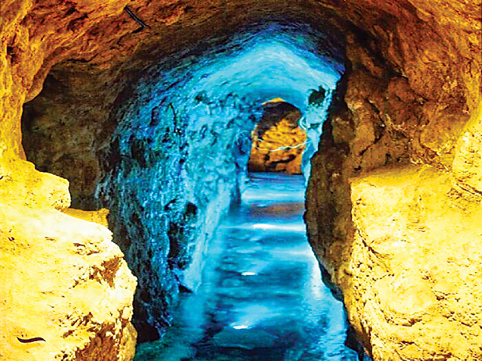 آب، مهریه دارم