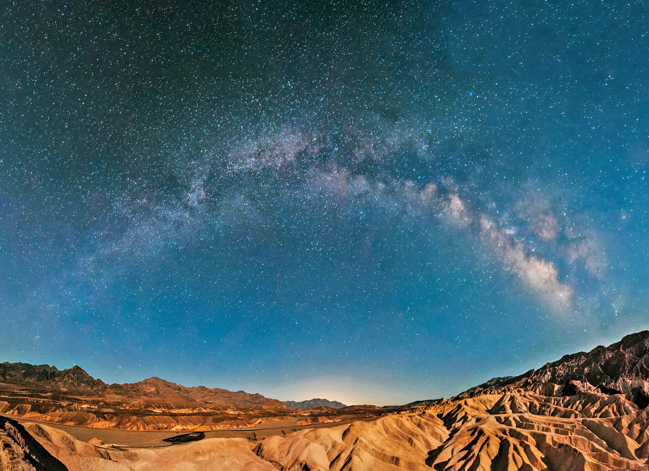 زیر سقف ستاره‌ها