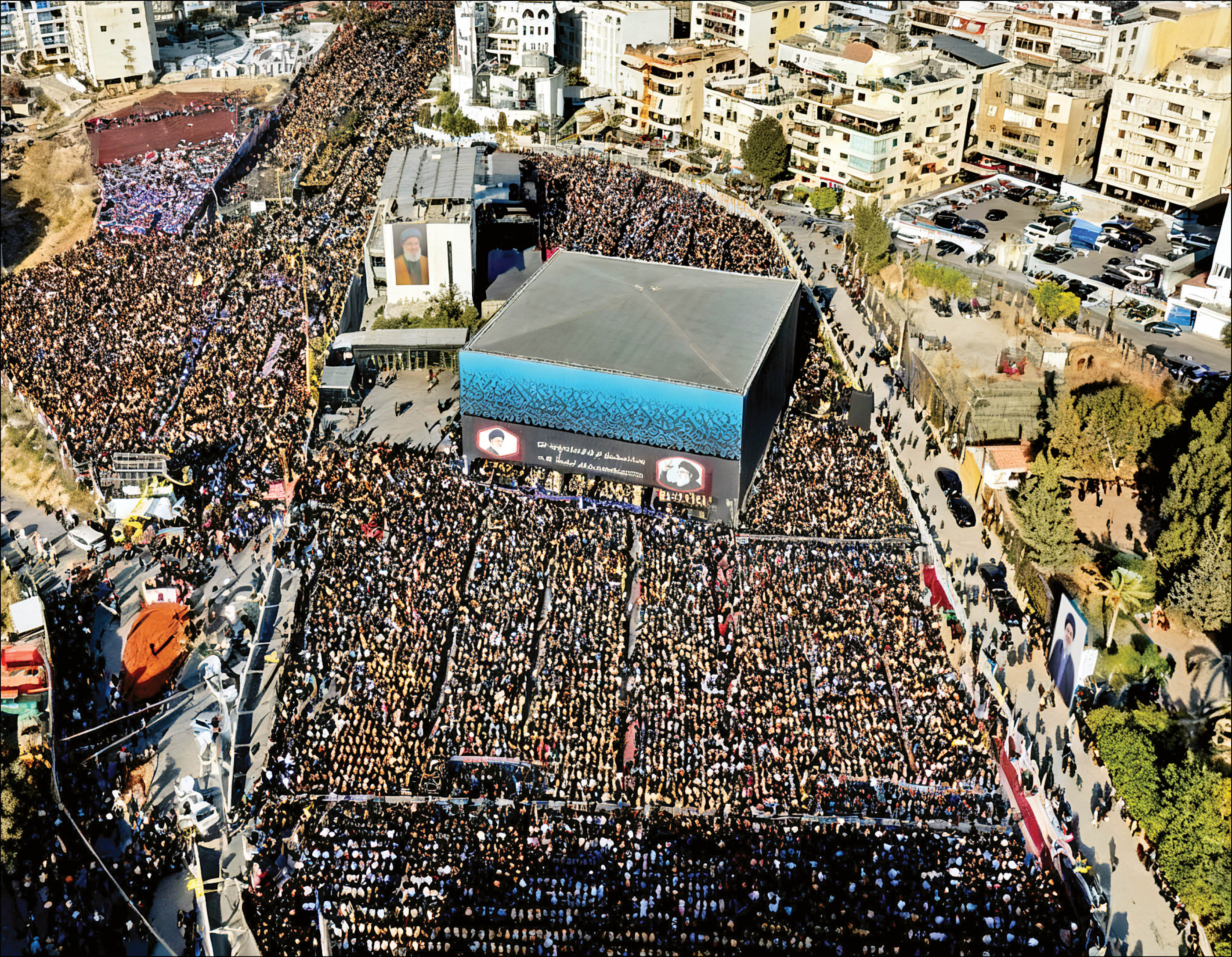 تجدید بیعت لبنانی‌ها با مقاومت در مراسم سالگرد شهادت سیدحسن