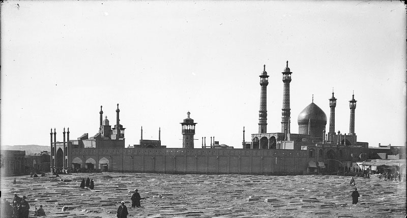 حرم حضرت معصومه س در عصر قاجار