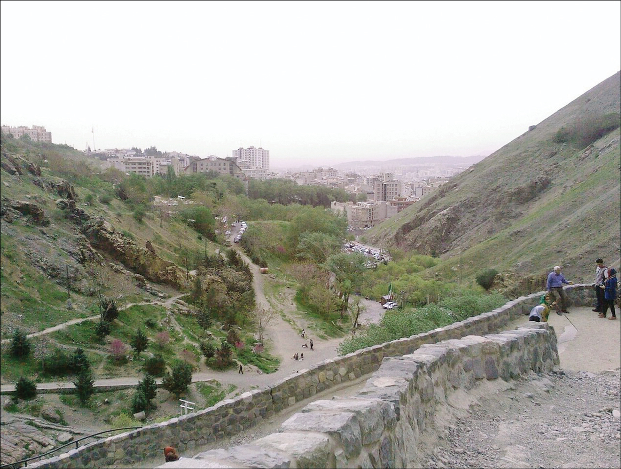 پیاده‌روی در مسیرهای کوهستانی را امتحان کنید