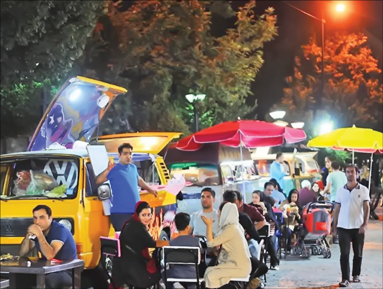 از شرق تا غرب تهران چند گذر غذا ساخته شده است؟